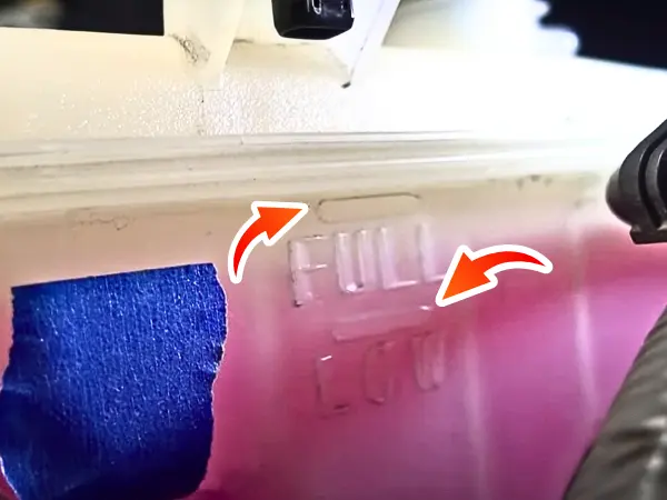 Checking the Level of Toyota Rav4 Coolant: Checking the Level of Toyota Rav4 Coolant: